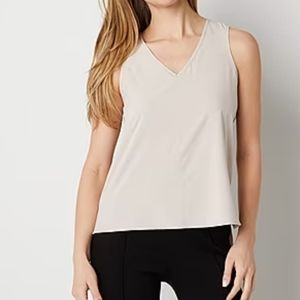 NWT Tank Size S in Putty Color By Stylus